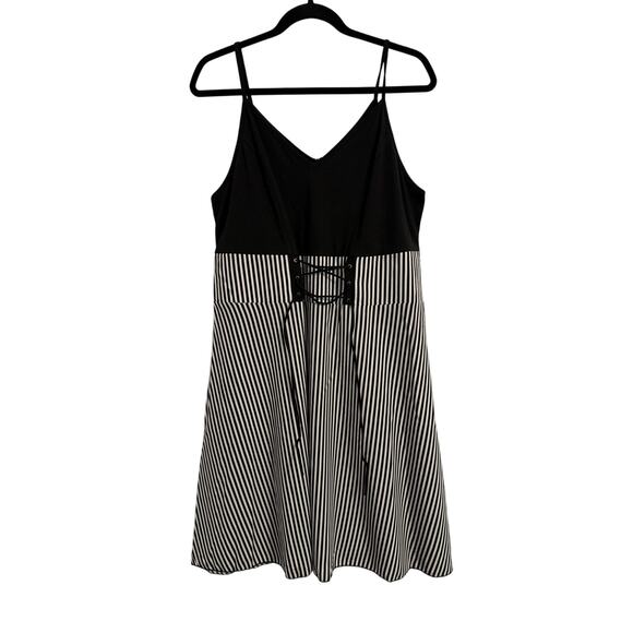 Women's Plus 1X Whimsigoth Lace Up Waist Stripe Sleeveless Dress Sexy Goth - Picture 1 of 8